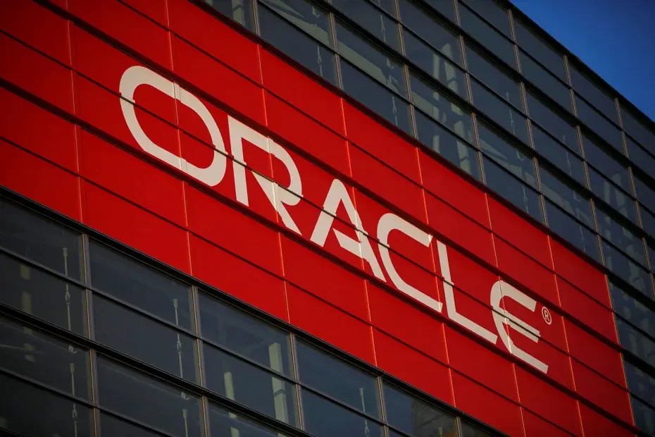 Oracle binlerce çalışanını işten çıkardı. Yapay zeka yarışı kızışıyor