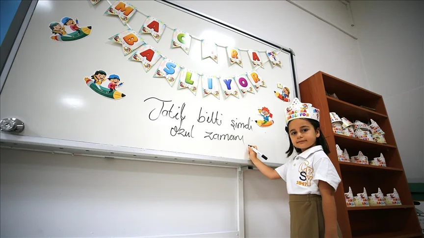 Tatil bitecek, 18 milyon öğrenci ders başı yapacak